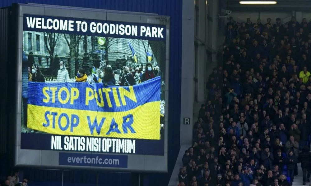 Πόλεμος στην Ουκρανία: Η Premier League σταματάει τα μηνύματα αλληλεγγύης